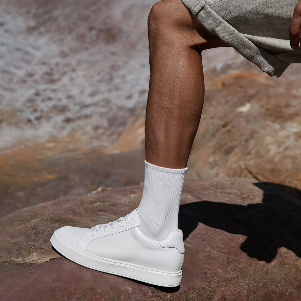 Chamaripa White Elevator shoes 7cm/ 2.76inches Men Height Increase Lace-up Sneaker